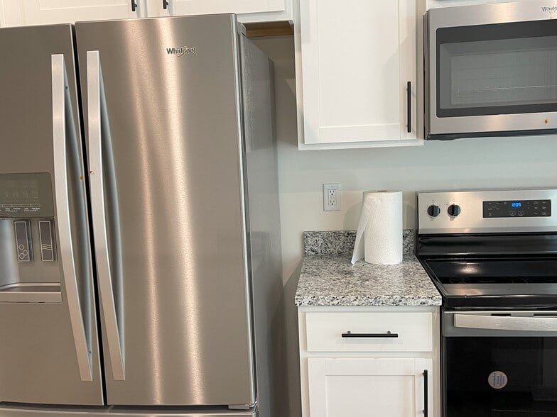 Building Photo - 6304 Lady Eliza Ln