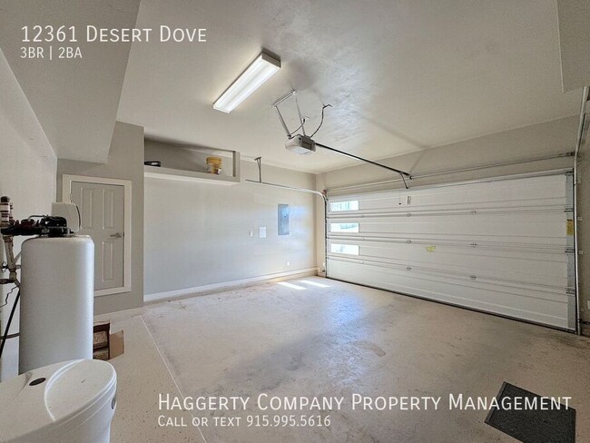 Building Photo - 12361 Desert Dove Ave