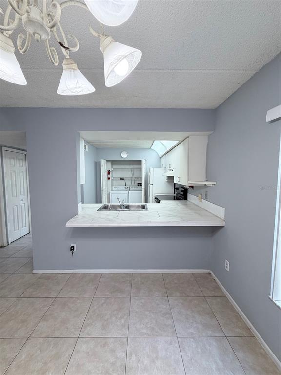 Building Photo - 5628 Blue Shadows Ct