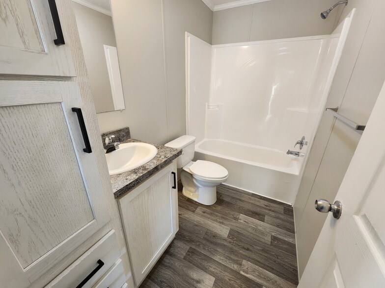 Building Photo - 3726 Birch St