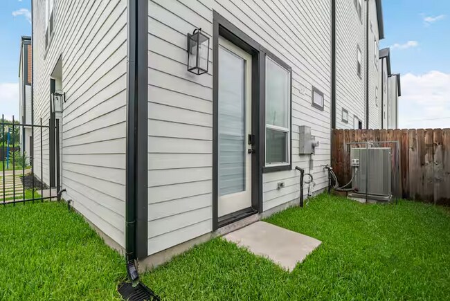 Building Photo - 4013 Griggs Rd
