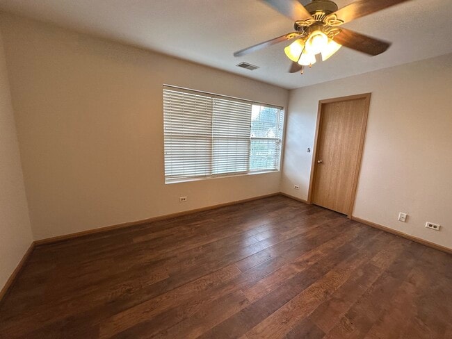 Building Photo - 2341 Stoughton Cir