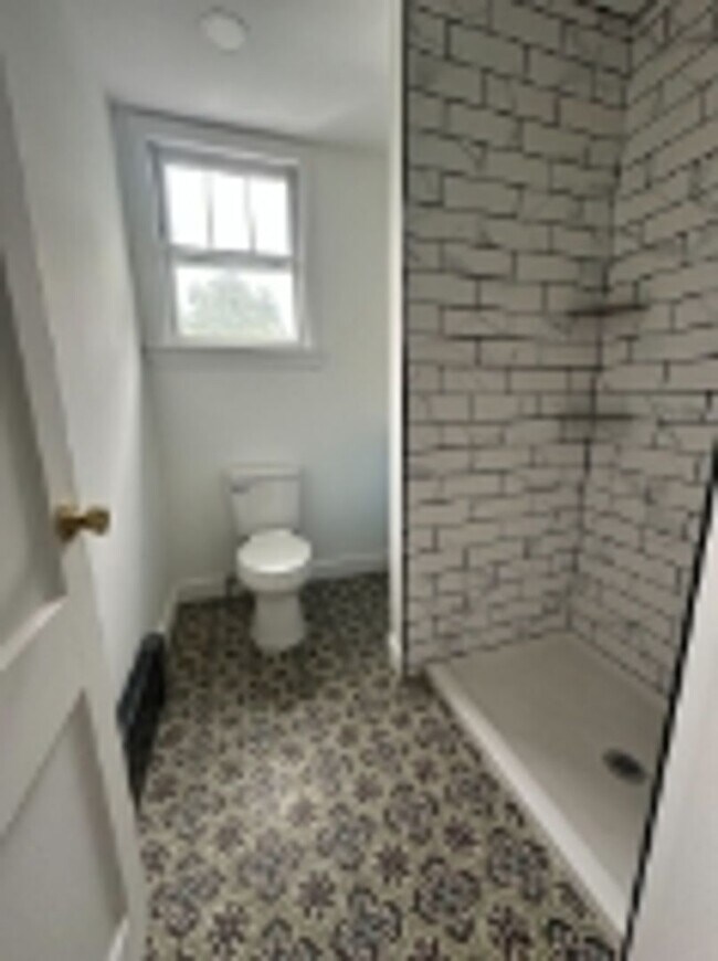 Building Photo - 28 Gardner Terrace