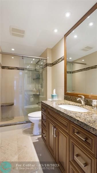 Building Photo - 3750 Galt Ocean Dr