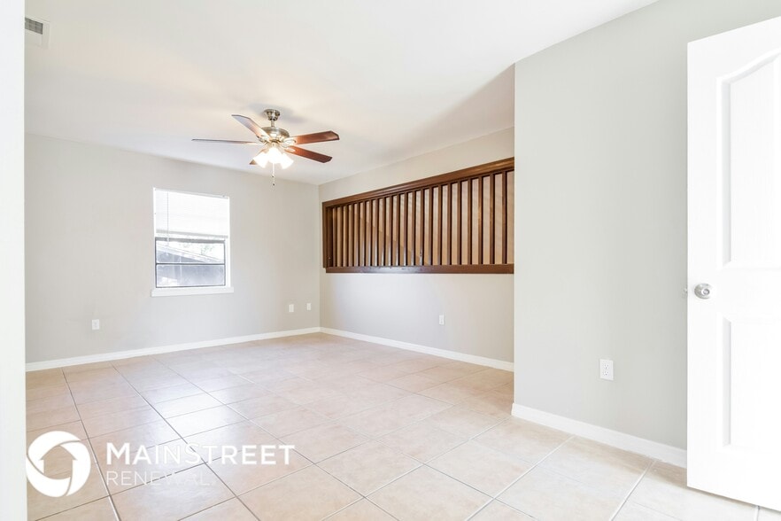 Building Photo - 3233 Timberline Rd