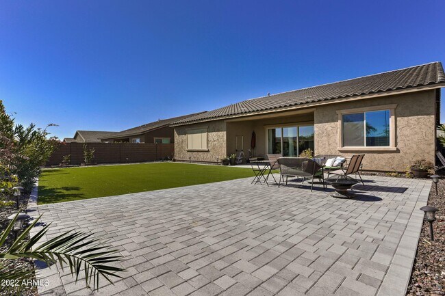 Building Photo - 22533 N 93rd Dr