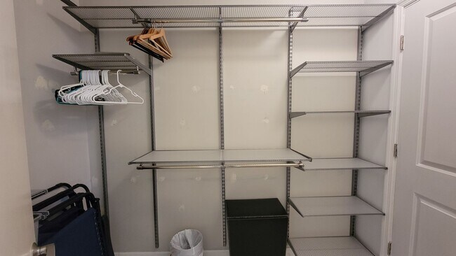 Building Photo - 1 Bedroom Condo for rent Las Olas Overlooking Intercostal Waterway 1 bedroom/1 bath