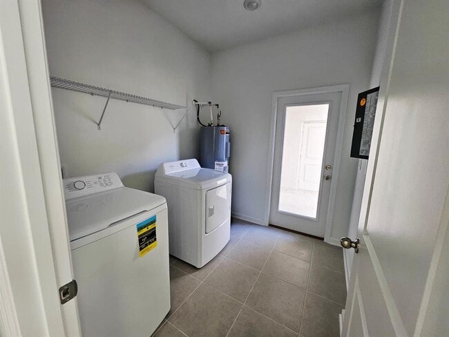 Building Photo - 5828 Meditation Dr