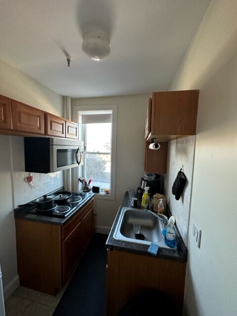 Building Photo - 1191 Boylston St