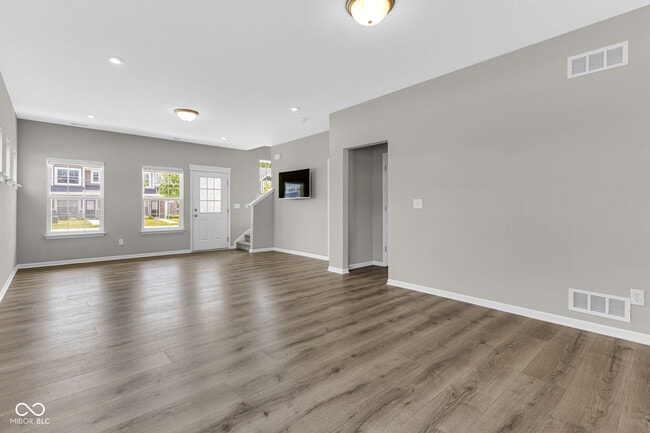 Building Photo - 3516 Thomas Jefferson St