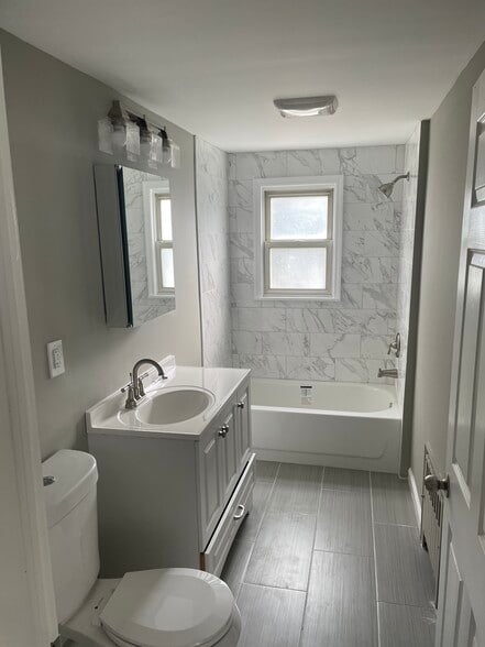 Bathroom - 294 W Webster Ave