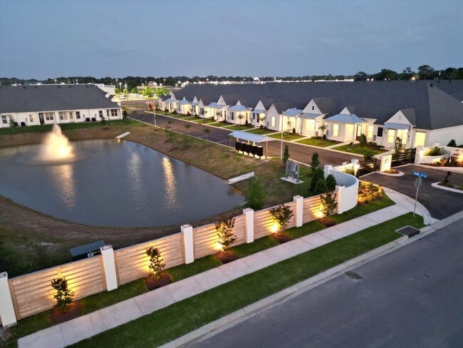 Building Photo - Brand New Upscale Single Story Townhome with private office