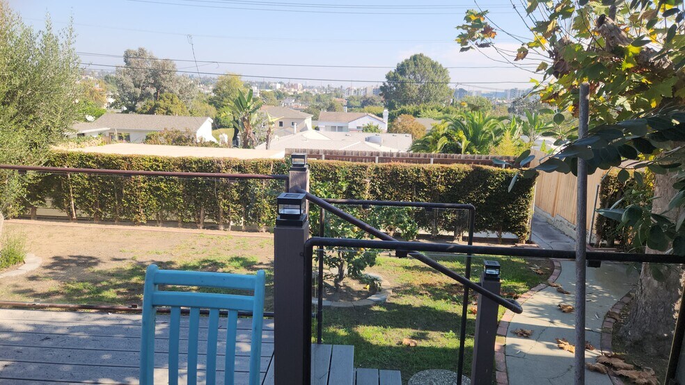 Building Photo - 3548 Military Ave