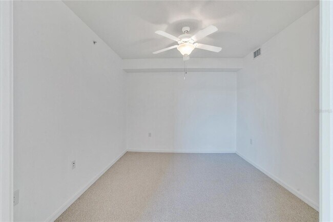 Building Photo - 16804 Vardon Ter