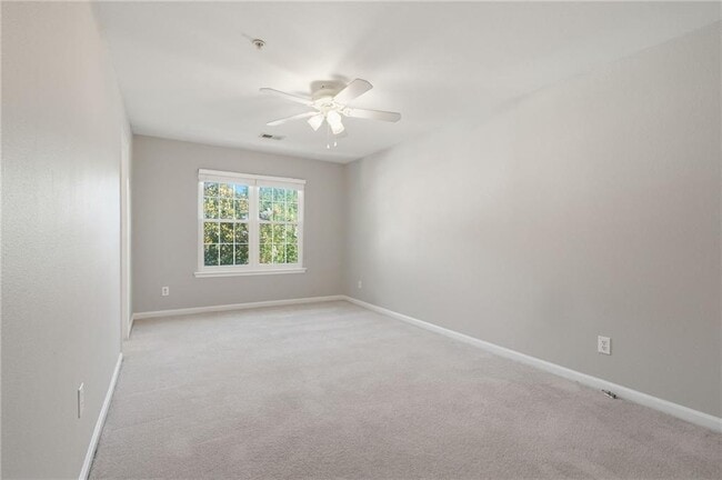 Building Photo - 218 Ranier Ct.