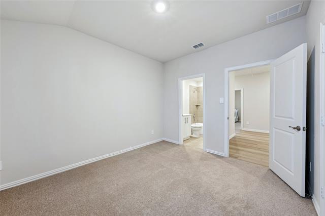 Building Photo - 2221 Horseshoe Ln