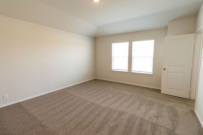 Building Photo - 50% Security Deposit! Smart-Home 3BR w/ Covered Patio in Legendary Trails – San Antonio