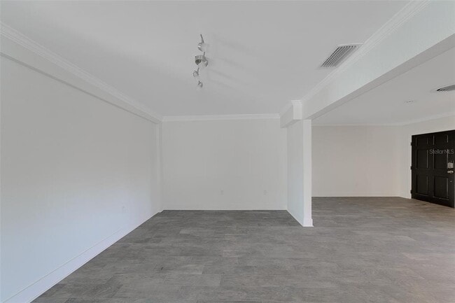 Building Photo - 315 82nd Ave