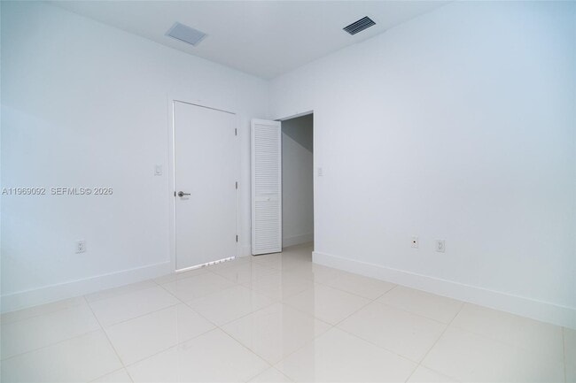 Building Photo - 1159 NW 3rd St