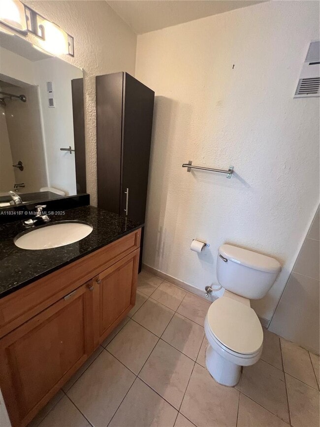 Building Photo - 10680 SW 155th Pl