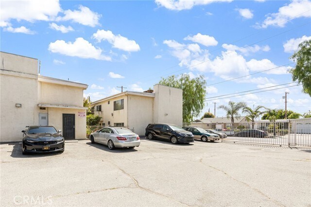 Building Photo - 11151 Arminta St