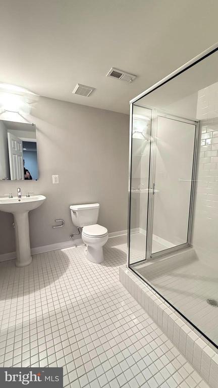 Building Photo - 19913 Naples Lakes Terrace