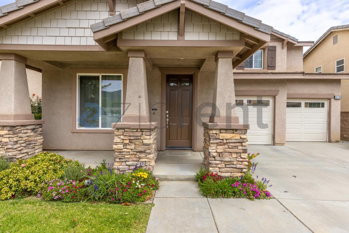 Building Photo - 10798 Rosemary Way