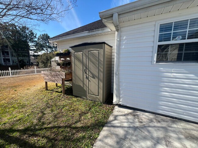Building Photo - WALLINGFORD PLACE @ PALMETTO POINTE
