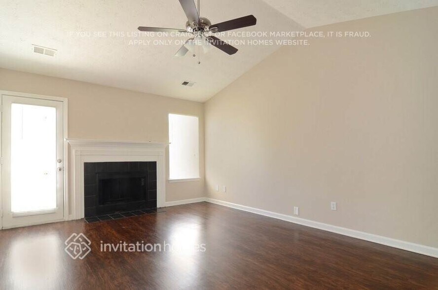 Building Photo - 130 Mountainview Dr