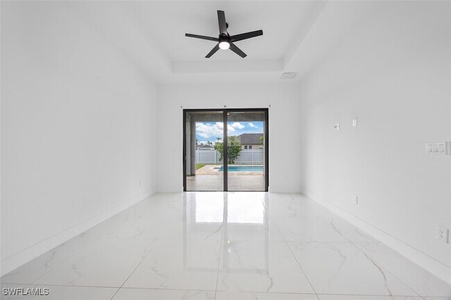 Building Photo - 1609 Nelson Rd N