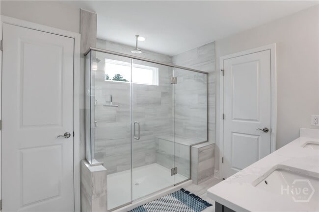Building Photo - 710 Longleaf Dr
