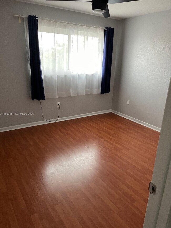 Building Photo - 11712 SW 13th St