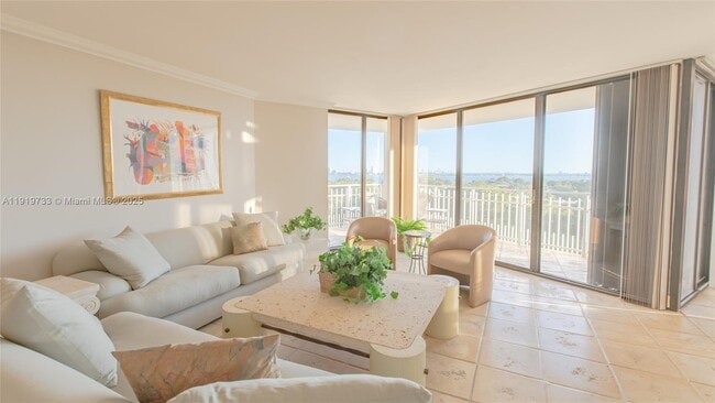 Building Photo - 1000 Quayside Terrace