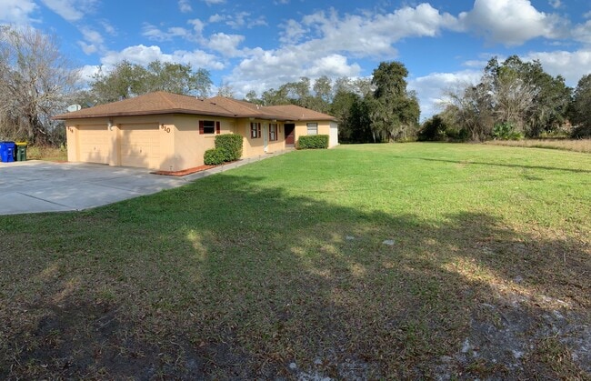 Building Photo - 810 Placid Lakes Blvd