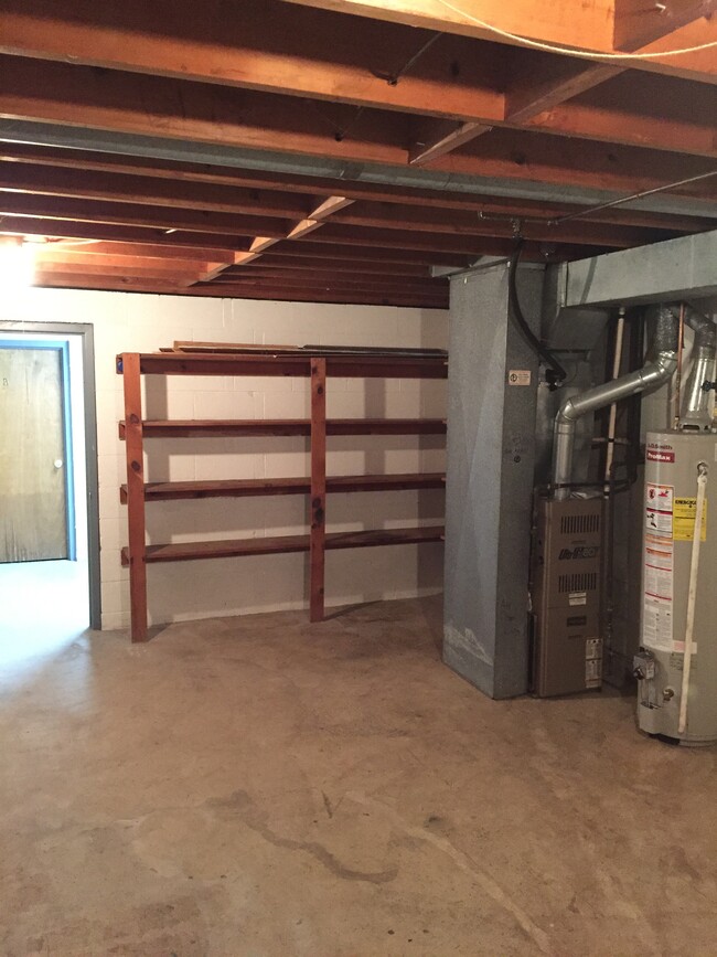 Basement w/storage - 5400 Beacon Hill Rd