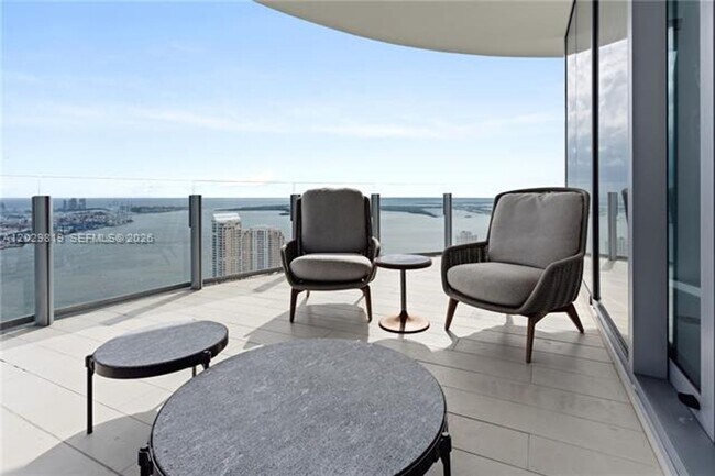 Building Photo - 5101 Biscayne Blvd