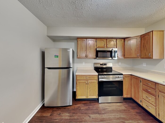 Building Photo - 1034 Halifax Ln