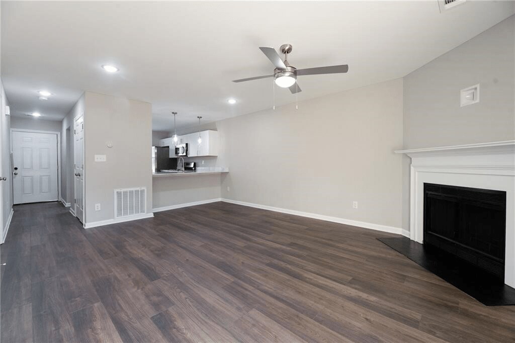 Building Photo - 547 Harbor Lake Ct