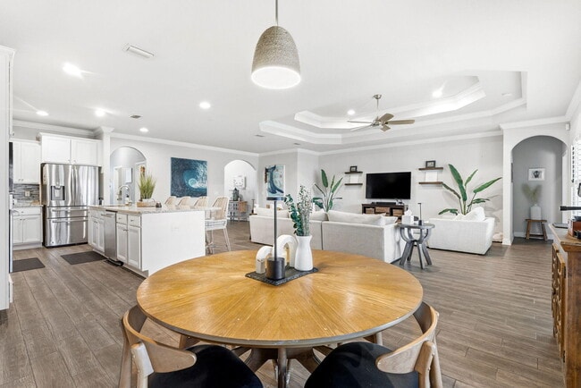 Building Photo - 374 Lilly Bell Ln