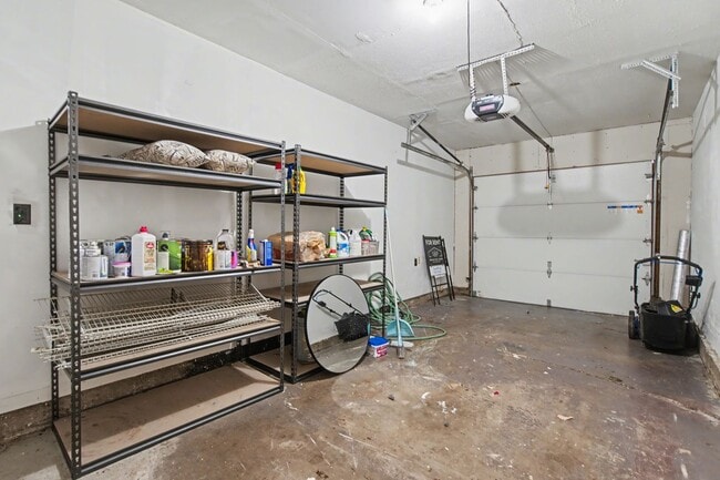 Building Photo - Wonderful Home