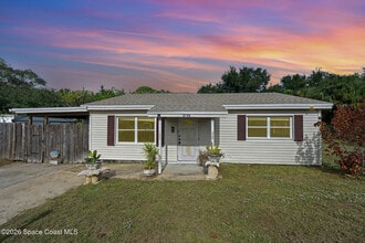 Building Photo - 2759 Myers Dr NE