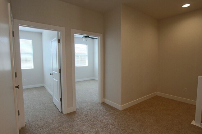 Building Photo - Brand New - Never Lived In!  (Location, Location Location)