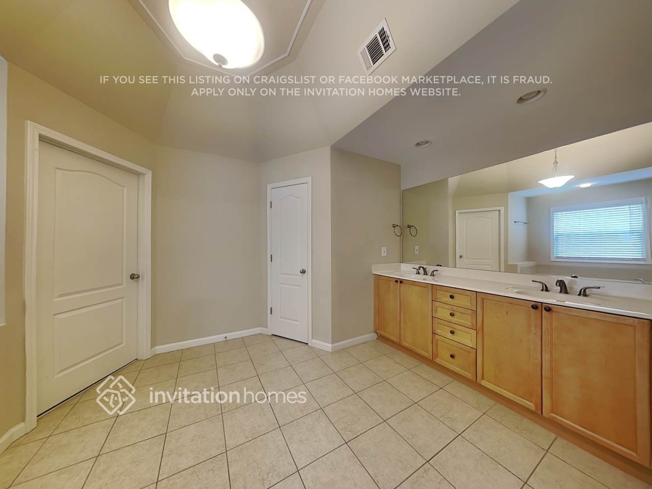 Building Photo - 1843 Jameson Cir NE