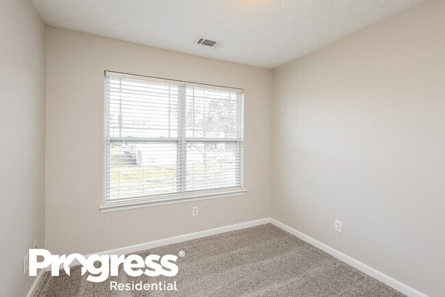 Building Photo - 2348 Bigwood Trail