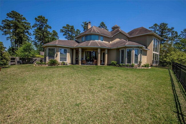 Building Photo - 25219 Hideaway Run Dr