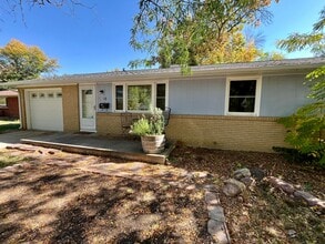 Building Photo - 3 Bedroom ranch w/ garden in the Heart of Longmont!