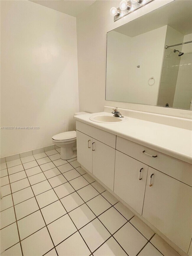 Building Photo - 1503 Veracruz Ln