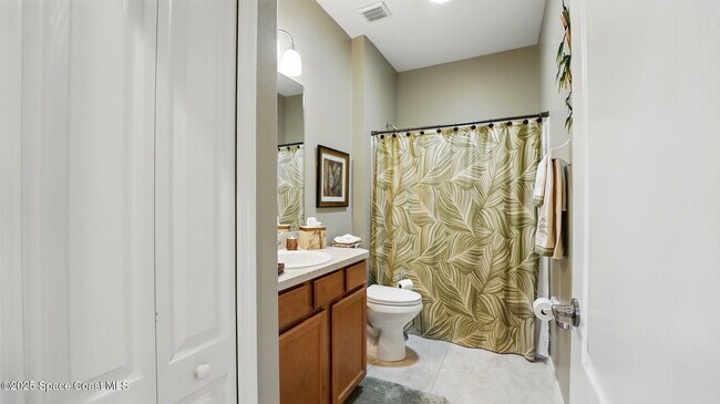 Building Photo - 3401 Funston Cir