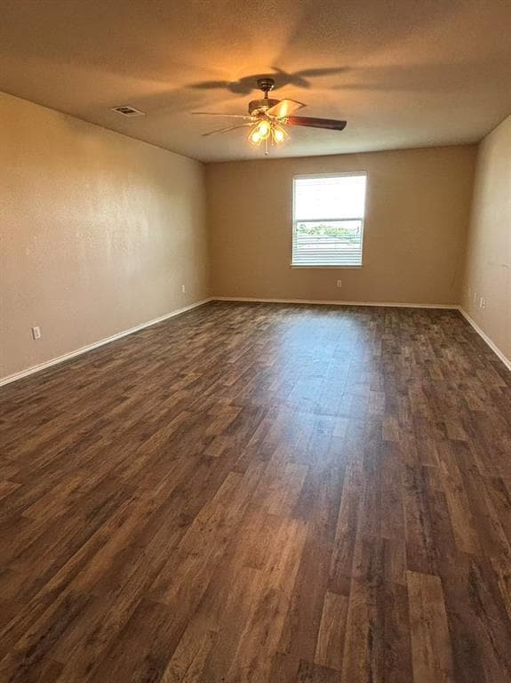 Building Photo - 301 Comal Run
