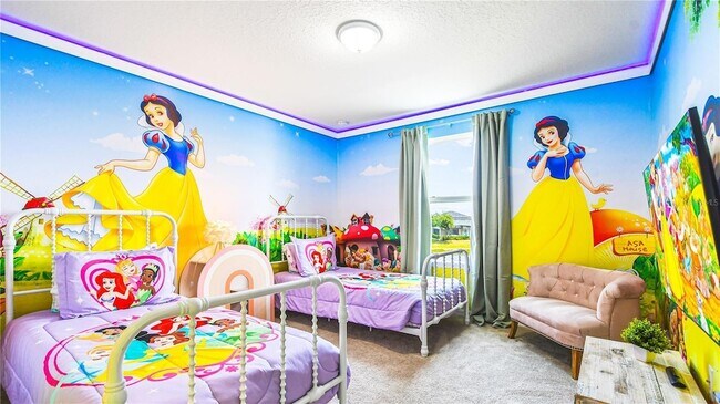 Building Photo - 7219 Oakmoss Loop